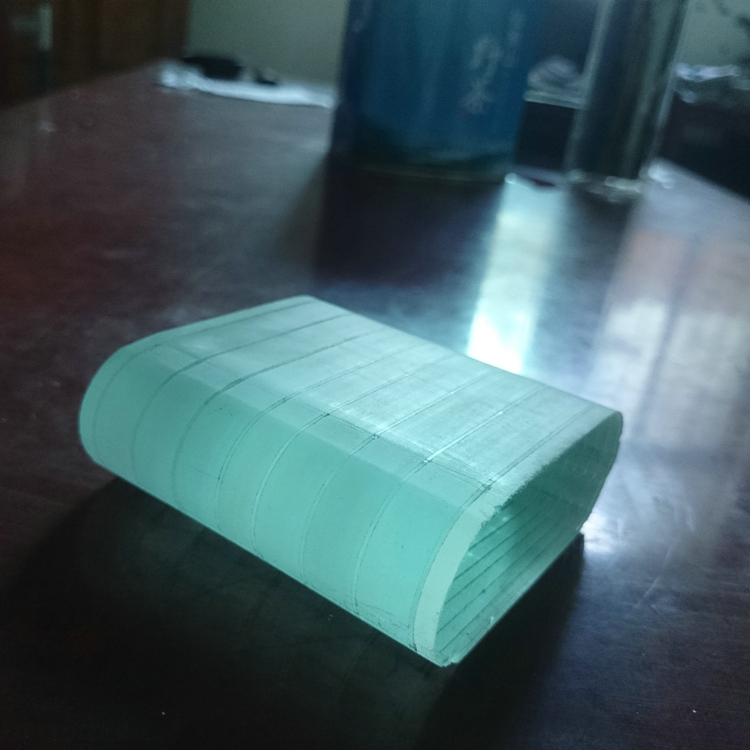 砂線切割機切割玻璃效果
